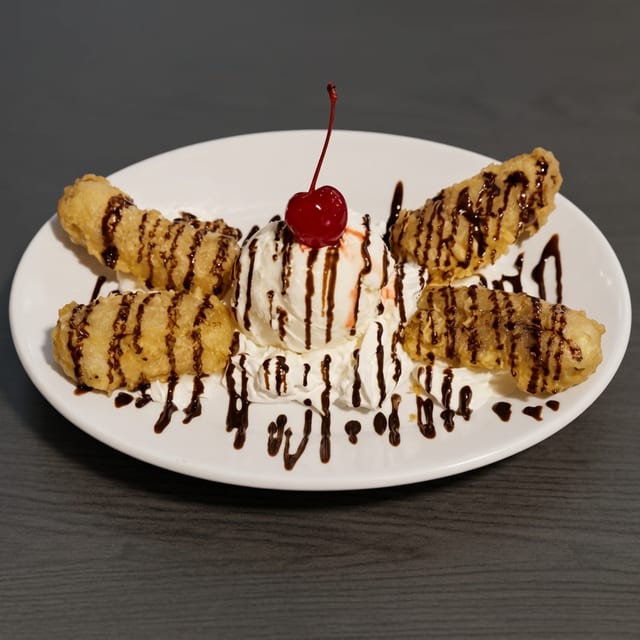 Banana Tempura with Ice Cream.